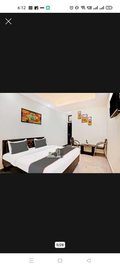 Hotel O K R Resdiancy Near Botanic Garden Of Indian Republic โนอิดา ภายนอก รูปภาพ